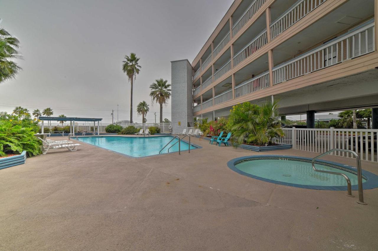Updated Front Beach Condo With Resort Amenities! คอร์ปัสคริสตี ภายนอก รูปภาพ