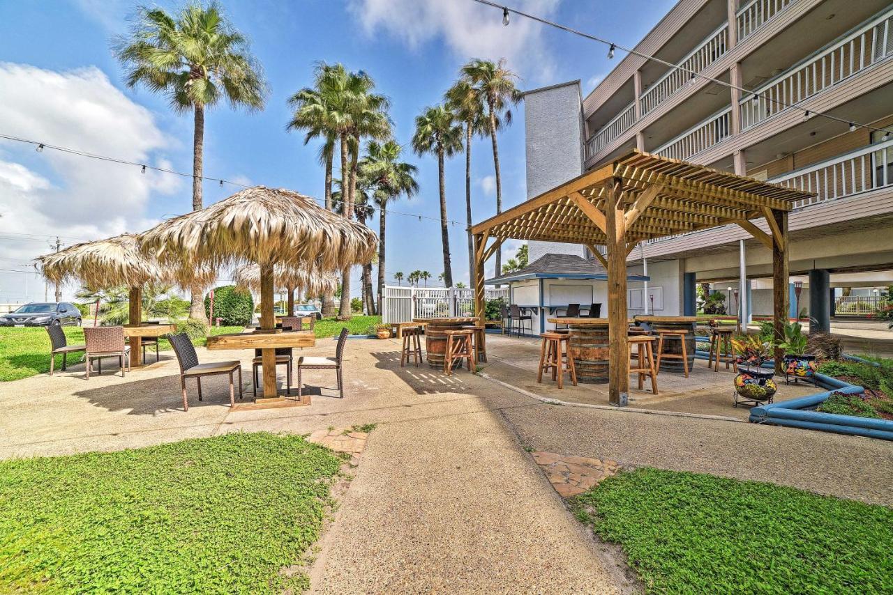 Updated Front Beach Condo With Resort Amenities! คอร์ปัสคริสตี ภายนอก รูปภาพ