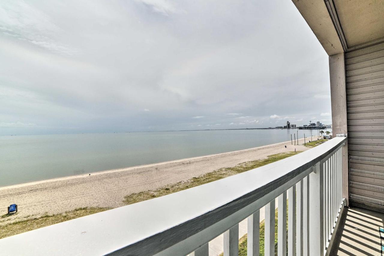 Updated Front Beach Condo With Resort Amenities! คอร์ปัสคริสตี ภายนอก รูปภาพ