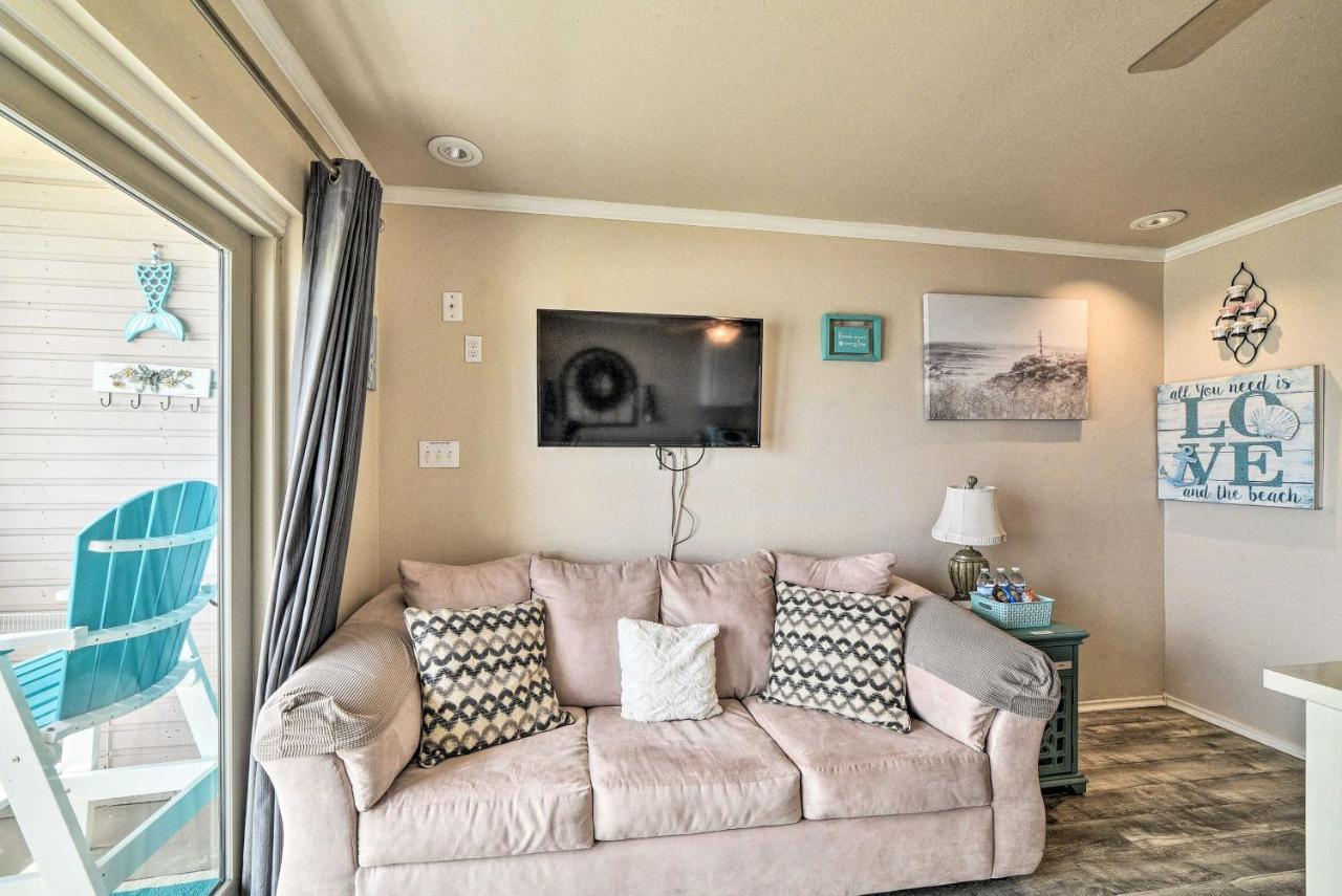 Updated Front Beach Condo With Resort Amenities! คอร์ปัสคริสตี ภายนอก รูปภาพ